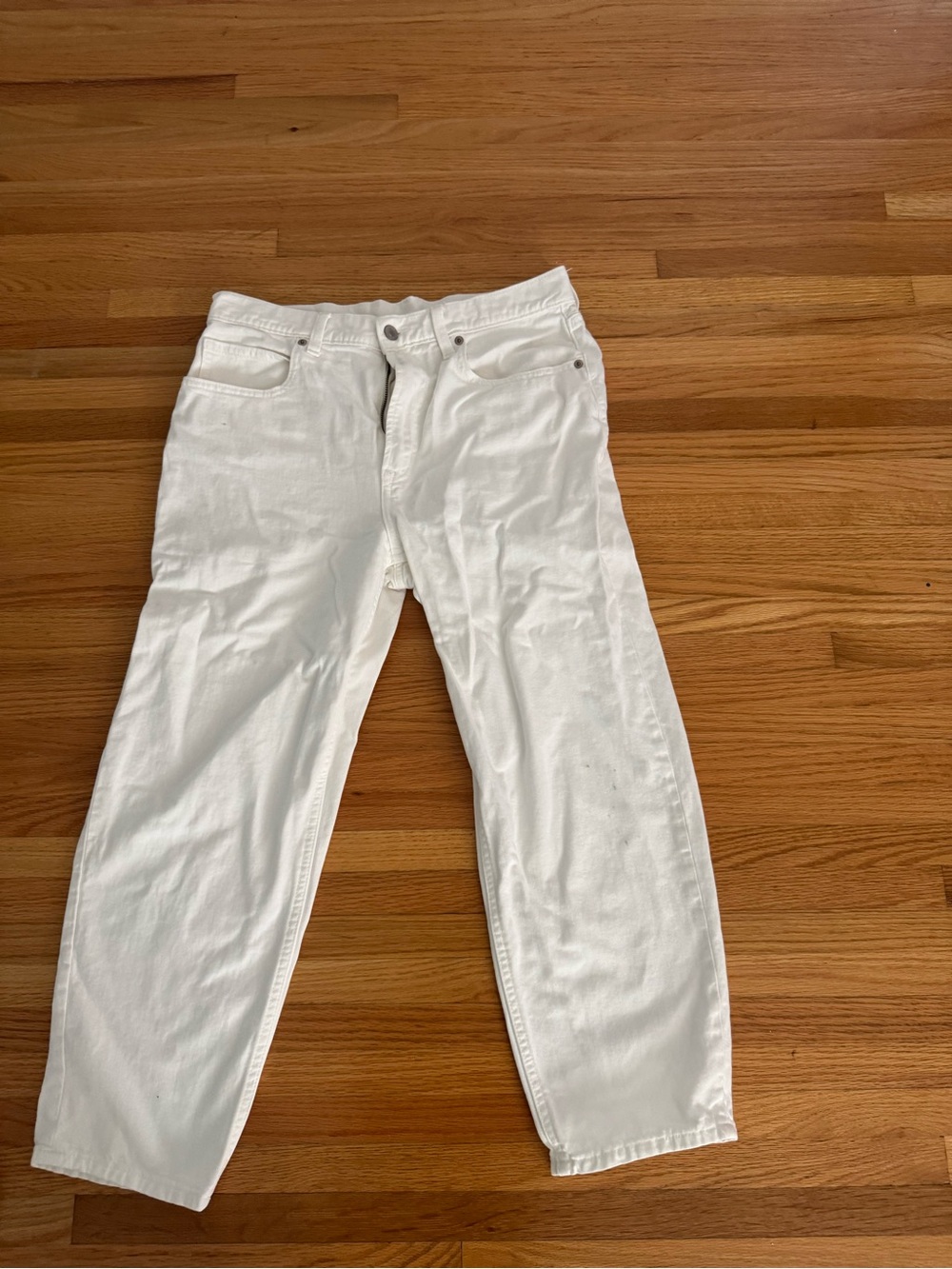 GAP White Relaxed Men's Jeans
